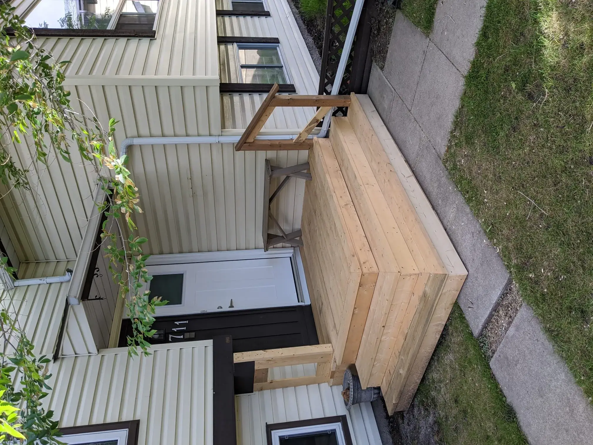 Completed entryway platform