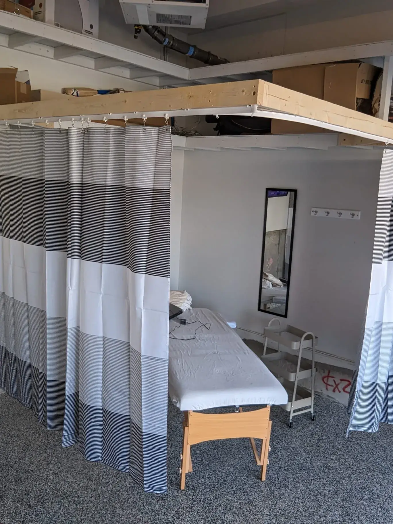The finished home massage room